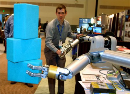 Roboy - робот 21 века